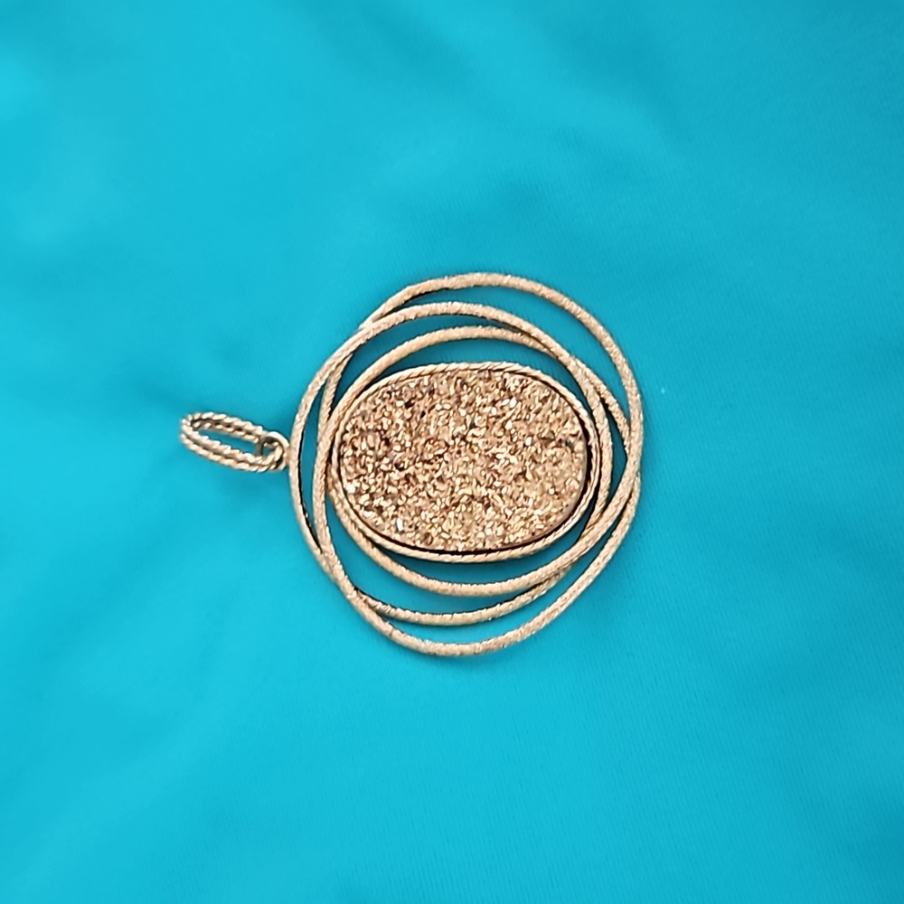 14kt yellow gold druzy pendant